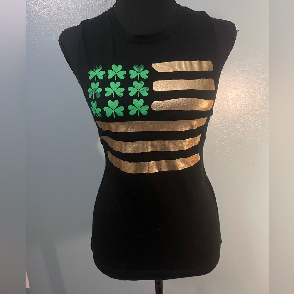 Black tank with 4 leaf clovers in American flag